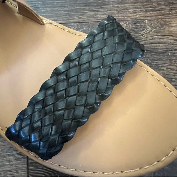 NWOT Korks by Kork-Ease Flat Sandals - Picture 2 of 5